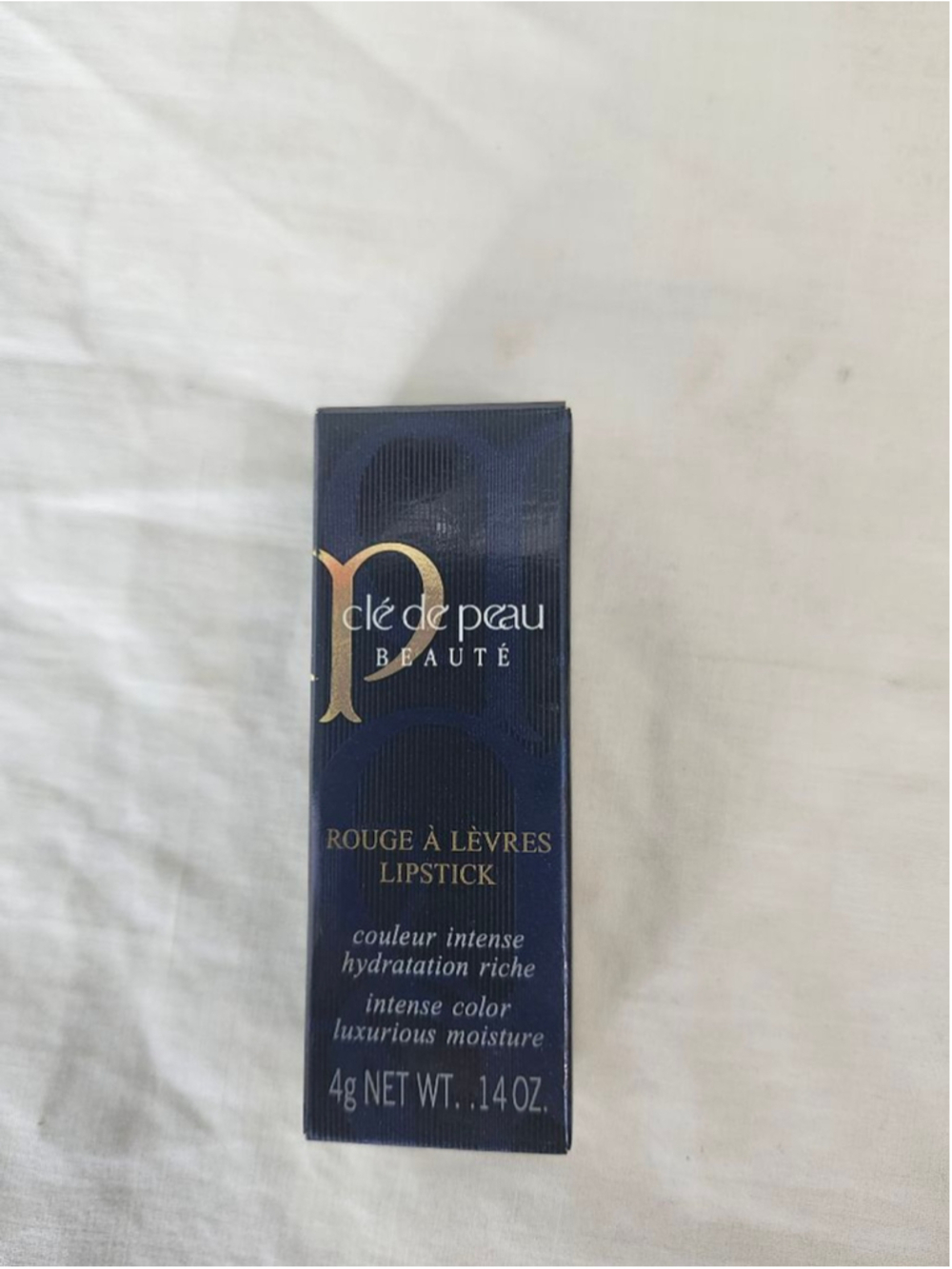 Clé de Peau Beauté Silk Scroll Lipstick